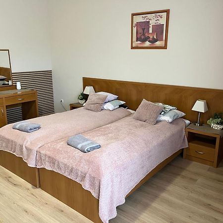 Hajdúszoboszló Brookforest Apartman المظهر الخارجي الصورة