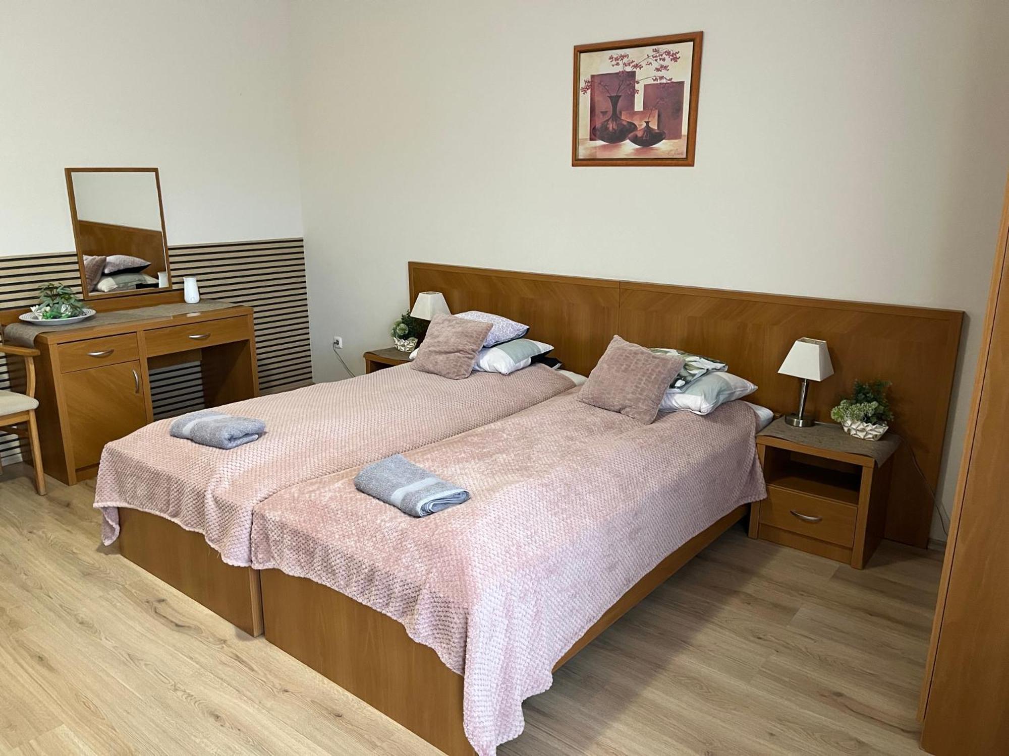 Hajdúszoboszló Brookforest Apartman المظهر الخارجي الصورة